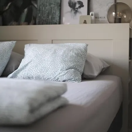 شقة Valoisa Ja Kompakti Yksioe Nokian Ydinkeskustassa *