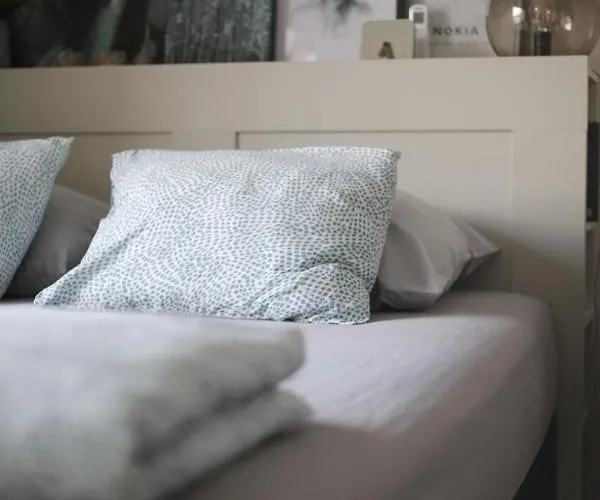 Lägenhet Valoisa Ja Kompakti Yksioe Nokian Ydinkeskustassa *