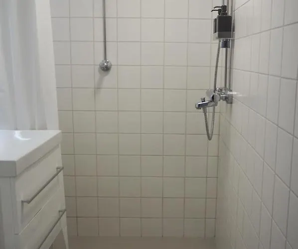 Valoisa Ja Kompakti Yksioe Nokian Ydinkeskustassa